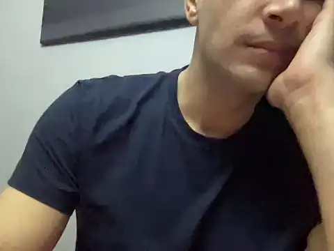 Snapshot of emirdemiraA chatting on 02-04-26, 11:31 emirdemiraA online show from 02-04-26, 11:31