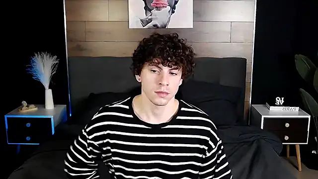 Snapshot of TylerGibson chatting on 03-09-26, 07:56 TylerGibson online show from 03-09-26, 07:56