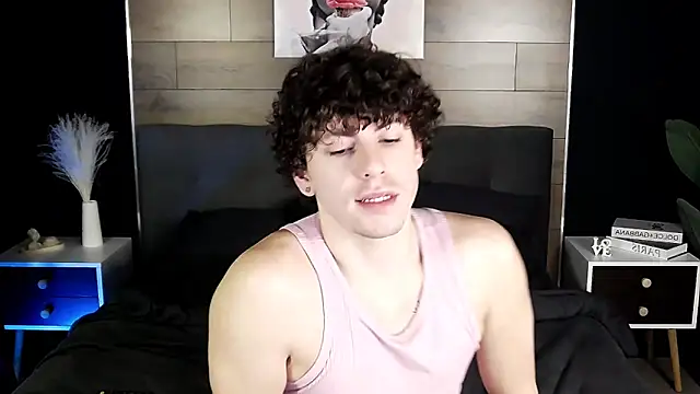 Snapshot of TylerGibson chatting on 03-10-26, 04:06 TylerGibson online show from 03-10-26, 04:06