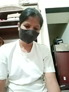 Prajakta123 online show from 07-14-26, 04:13