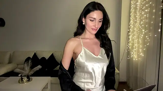 Snapshot of RoxelleSilvara69 chatting on 03-08-26, 09:18 RoxelleSilvara69 online show from 03-08-26, 09:18