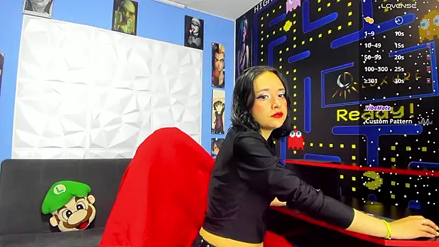 IvyyEmerald online show from 03-13-26, 01:18