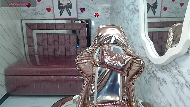 Snapshot of Melisa_v chatting on 02-04-26, 08:25 Melisa v online show from 02-04-26, 08:25