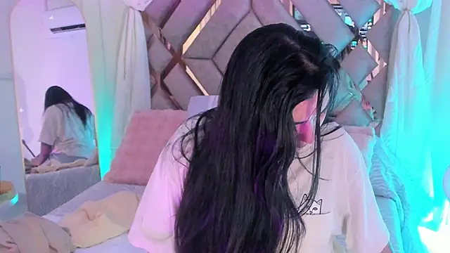 KathiaJenner online show from 02-22-26, 12:36