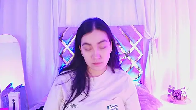 KathiaJenner online show from 06-28-26, 11:16
