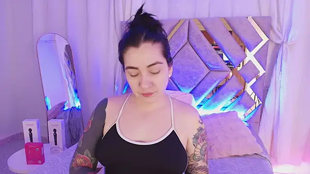 KathiaJenner online show from 07-13-26, 11:24