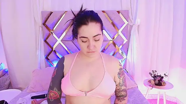 KathiaJenner online show from 07-27-26, 11:17