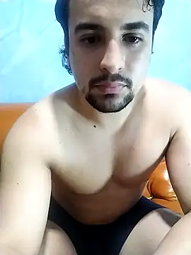 Snapshot of AxelWhitte chatting on 02-16-26, 06:04 AxelWhitte online show from 02-16-26, 06:04