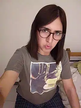 Snapshot of Eide-26 chatting on 03-09-26, 04:27 Eide-26 online show from 03-09-26, 04:27