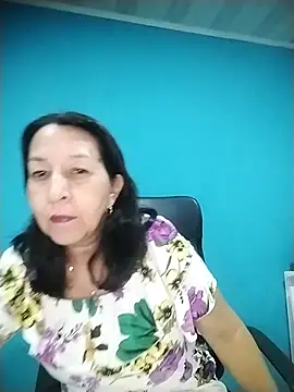 Snapshot of RosseLaure chatting on 03-21-26, 01:43 RosseLaure online show from 03-21-26, 01:43