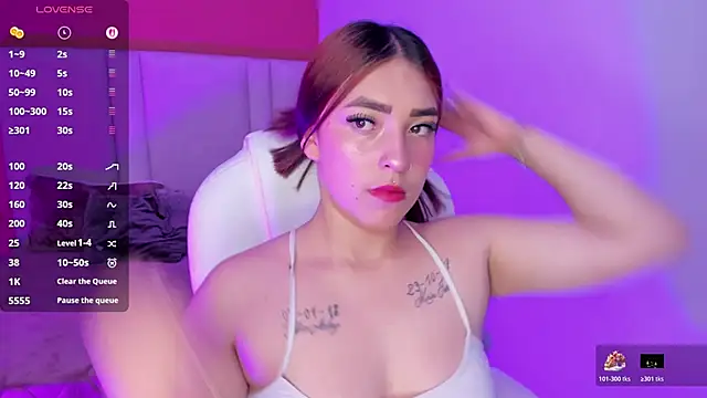 Snapshot of Lurea_pearl chatting on 03-11-26, 07:47 Lurea pearl online show from 03-11-26, 07:47