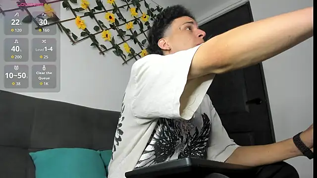 Maxxx bigcockx online show from 06-11-26, 01:38