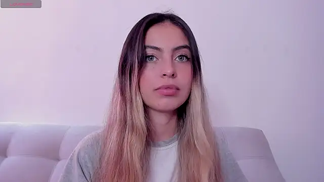Fernanda aaaa online show from 06-16-26, 03:36