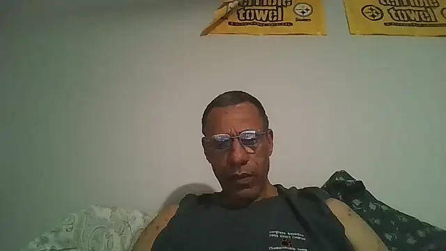 Snapshot of swimmer2496 chatting on 02-07-26, 07:23 swimmer2496 online show from 02-07-26, 07:23