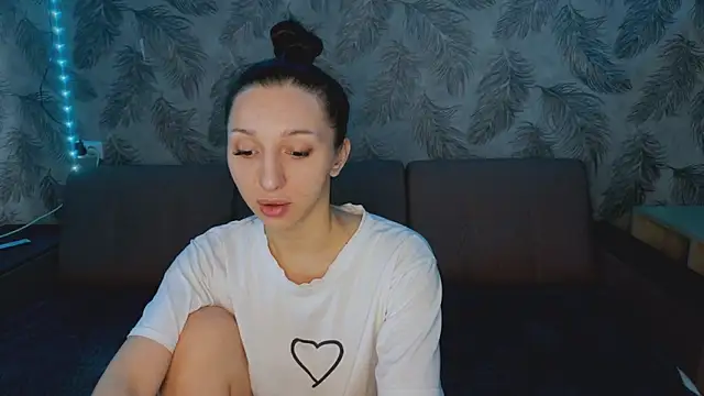 Snapshot of linda_foxy_black chatting on 02-26-26, 02:21 linda foxy black online show from 02-26-26, 02:21