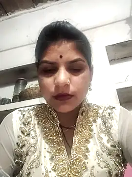 Radha hot online show from 02-16-26, 05:31