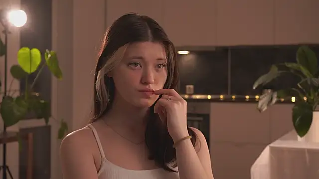 Snapshot of EleniRoeber chatting on 02-09-26, 04:11 EleniRoeber online show from 02-09-26, 04:11