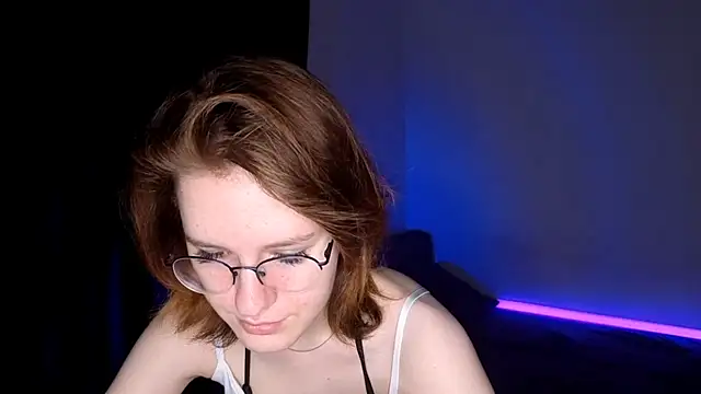 Snapshot of PetralPrime chatting on 05-04-26, 06:37 PetralPrime online show from 05-04-26, 06:37