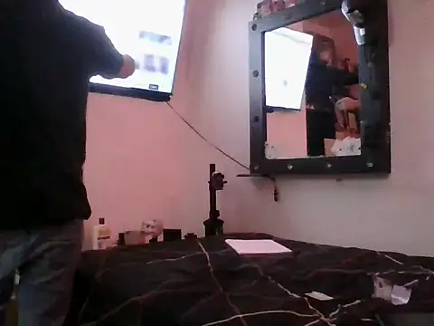 MRdxxx444 online show from 04-15-26, 05:42