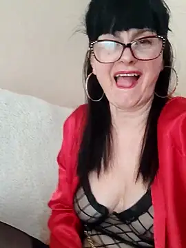 Snapshot of AliceSwan57 chatting on 02-04-26, 11:38 AliceSwan57 online show from 02-04-26, 11:38