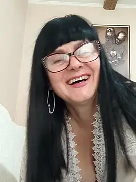 Snapshot of AliceSwan57 chatting on 02-15-26, 07:16 AliceSwan57 online show from 02-15-26, 07:16