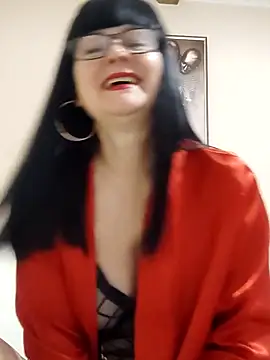 Snapshot of AliceSwan57 chatting on 02-17-26, 05:26 AliceSwan57 online show from 02-17-26, 05:26