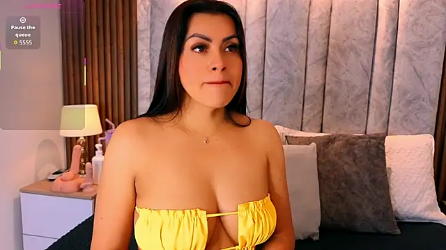 naomy smithxx online show from 03-10-26, 10:31