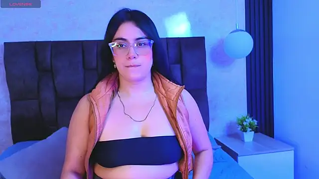 vicky grey online show from 07-06-26, 11:51