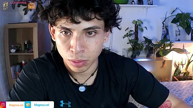 Magnuz Col online show from 06-27-26, 02:49