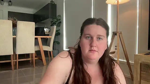 xopeachybaby online show from 05-25-26, 02:17