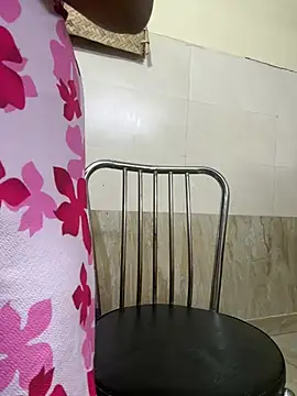 Snapshot of Real_Roma chatting on 02-12-26, 11:16 Real Roma online show from 02-12-26, 11:16