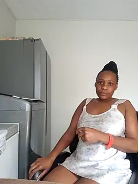 Barbieee1301 online show from 01-19-26, 08:40