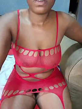 Barbieee1301 online show from 05-20-26, 06:08