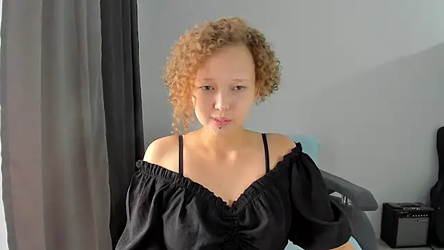 Snapshot of Senya_Sol chatting on 02-27-26, 09:53 Senya Sol online show from 02-27-26, 09:53