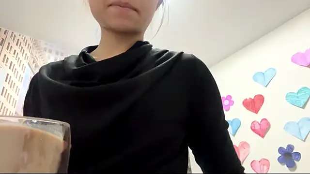 Snapshot of SweetMiaXO chatting on 02-20-26, 11:00 SweetMiaXO online show from 02-20-26, 11:00