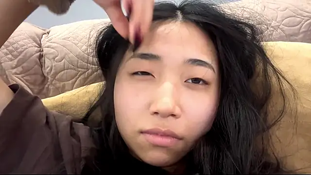 Snapshot of SweetMiaXO chatting on 03-05-26, 03:46 SweetMiaXO online show from 03-05-26, 03:46