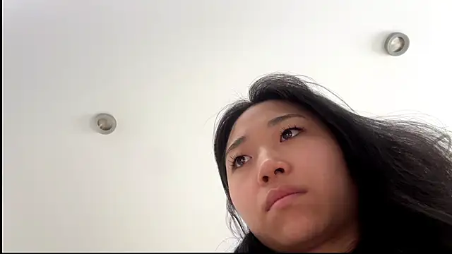 SweetMiaXO online show from 04-08-26, 10:10