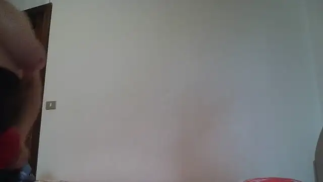 Snapshot of Miasexmilf chatting on 05-29-26, 04:43 Miasexmilf online show from 05-29-26, 04:43