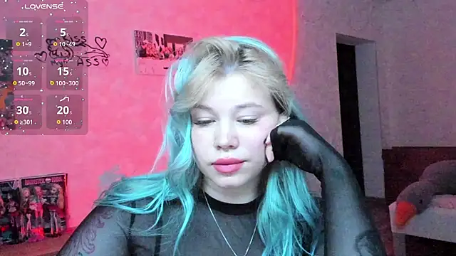 Lulu Di online show from 06-24-26, 08:08