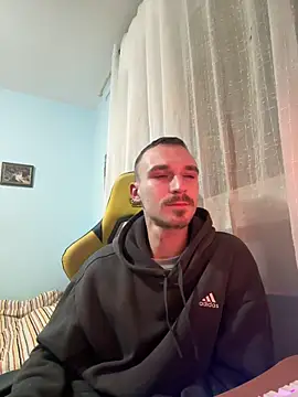 Snapshot of TheMaskShow chatting on 03-20-26, 01:10 TheMaskShow online show from 03-20-26, 01:10