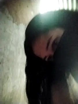 Snapshot of Mrc01 chatting on 02-09-26, 06:34 Mrc01 online show from 02-09-26, 06:34