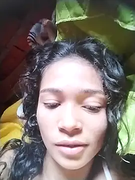 Snapshot of Mrc01 chatting on 03-11-26, 05:52 Mrc01 online show from 03-11-26, 05:52