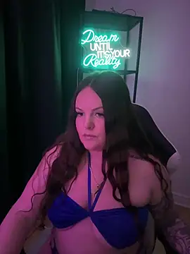 Snapshot of Elysiasecret chatting on 04-10-26, 11:42 Elysiasecret online show from 04-10-26, 11:42