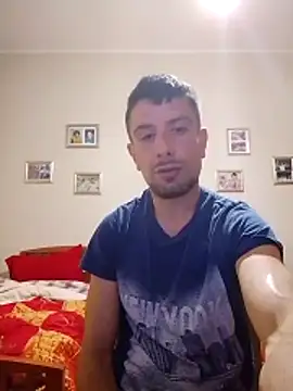 Snapshot of Mcsimotoro chatting on 03-25-26, 10:10 Mcsimotoro online show from 03-25-26, 10:10