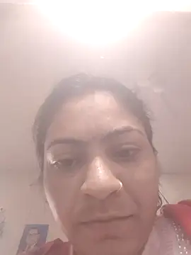 Snapshot of Nasrjfjfjy5578 chatting on 01-19-26, 05:33 Nasrjfjfjy5578 online show from 01-19-26, 05:33