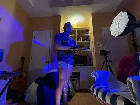 daddydonkey84 online show from 06-30-26, 04:13