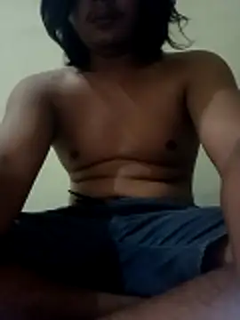 Snapshot of oby12388 chatting on 03-13-26, 04:35 oby12388 online show from 03-13-26, 04:35