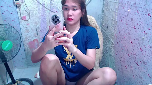 JuicyFoxCock online show from 06-20-26, 12:58
