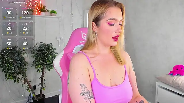 Viickie Nelsson online show from 05-31-26, 09:27