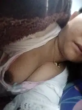 Snapshot of hoho-hihi chatting on 03-11-26, 10:27 hoho-hihi online show from 03-11-26, 10:27